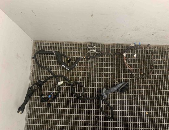 BMW 5 Series F10/F11 (2009-2017) Front Right Door Cables 9312733,9147281 15010097