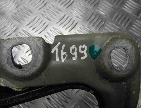 VAUXHALL Astra K (2015-2021) Left Side Bootlid Hinge 39032149 30476710