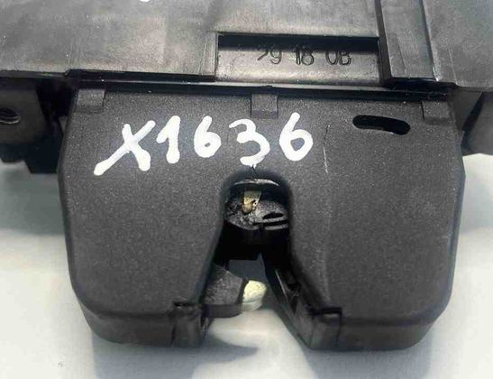 PEUGEOT 508 2 generation (2018-2023) Tailgate Boot Lock 9816195380 31690342