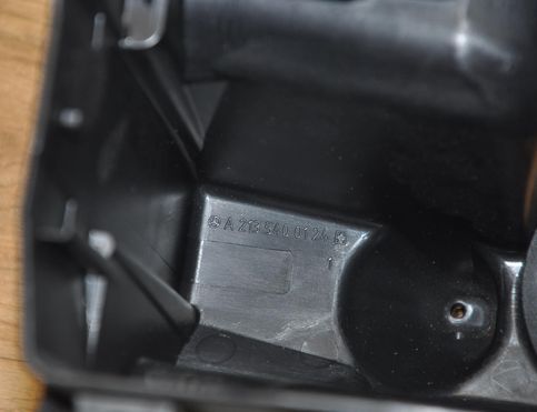 MERCEDES-BENZ E-Class W213/S213/C238/A238 (2016-2024) Fuse box A2135400124,A2055400182 33010196