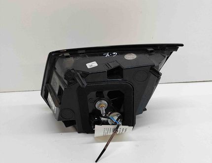 PEUGEOT 3008 2 generation (2017-2023) Фонарь крышки багажника левый 9810477880 22736531