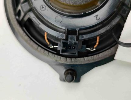 MERCEDES-BENZ GLC 253 (2015-2019) ГРОМКОГОВОРИТЕЛЬ (ГРОМКОГОВОРИТЕЛИ) В ЗАДНЕМ ПОДОКОННИКЕ A2058200402 31640821