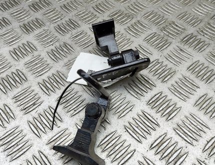 BMW iX I20 (2021-2024) Right front door hinge kit 7333062,7333060 32998522