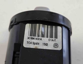 VOLKSWAGEN Passat B7 (2010-2015) Headlight Switch Control Unit 3C8941431A 30793616