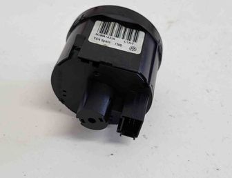 VOLKSWAGEN Passat B7 (2010-2015) Headlight Switch Control Unit 3C8941431A 30793616