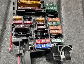 MERCEDES-BENZ E-Class W213/S213/C238/A238 (2016-2024) Fuse box A2135400414 32759272