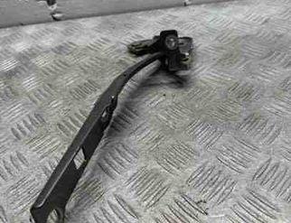 OPEL Astra K (2015-2021) Петля капота передняя левая 39032149 21521295