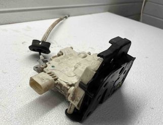 AUDI A6 C6/4F (2004-2011) Front Left Door Lock 4F2837015 17142392