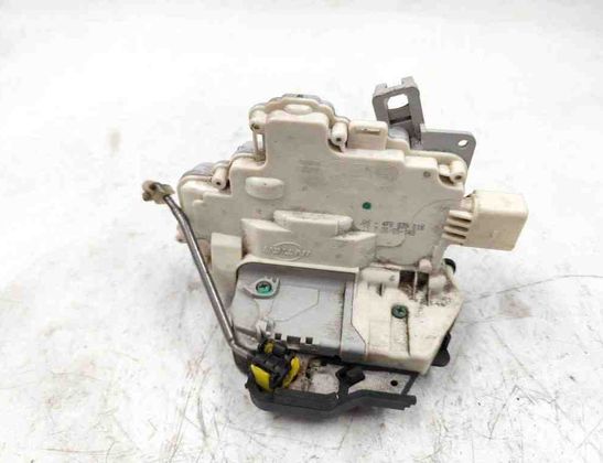 AUDI A6 C6/4F (2004-2011) Замок задней правой двери 4F0839016 31485467