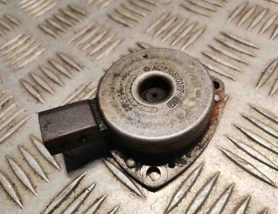 MERCEDES-BENZ C-Class W203/S203/CL203 (2000-2008) Camshaft Cylinder Head Magnet 2710510177 17860264