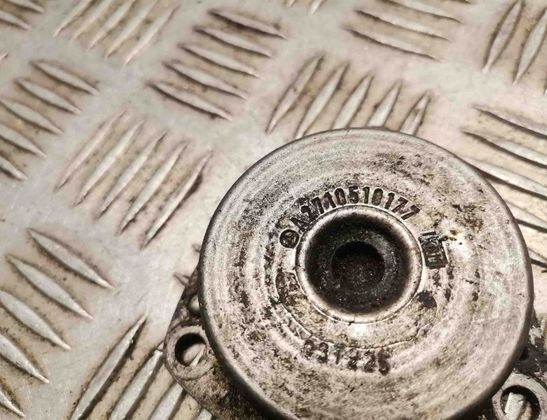 MERCEDES-BENZ C-Class W203/S203/CL203 (2000-2008) Camshaft Cylinder Head Magnet 2710510177 17864158