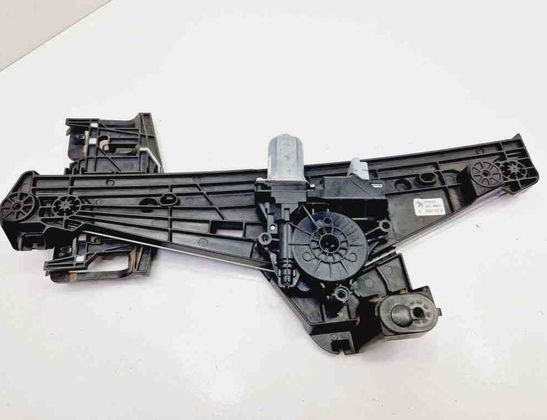 PEUGEOT 2008 2 generation (2019-2023) Rear Right Door Window Regulator 9830002480 30563721