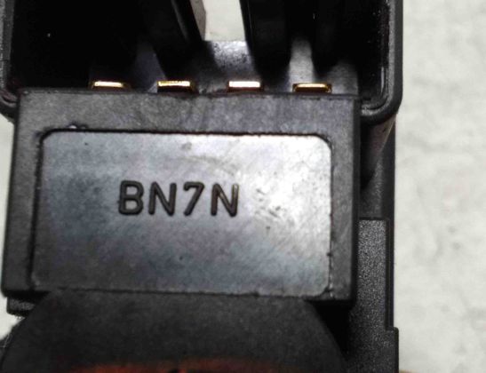 MAZDA 6 GH (2007-2013) Датчик тормозной педали BN7N 28587639