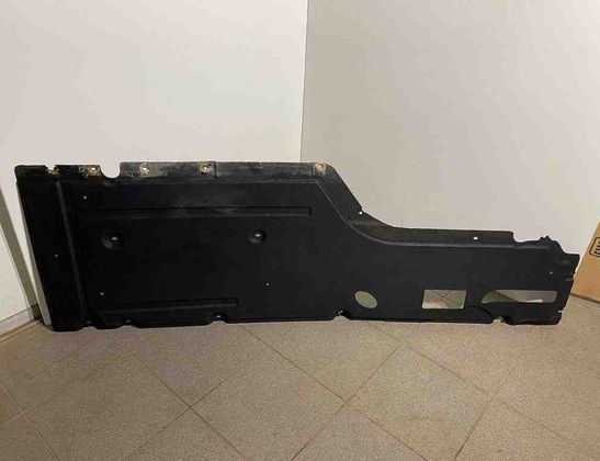 BMW 5 Series E60/E61 (2003-2010) Защита днища правая 748506,74850610 32707700