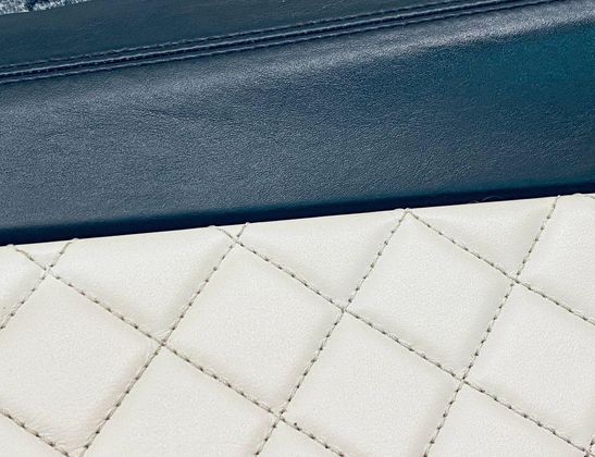 MERCEDES-BENZ GL-Class X166 (2012-2015) Rear Left Door Panel A1667308101 32980994