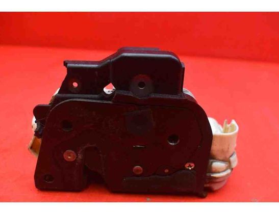 AUDI A6 C6/4F (2004-2011) Front Left Door Lock 4F1837015 27749373