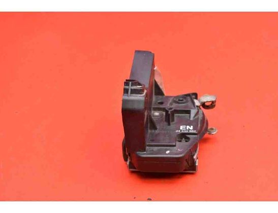OPEL Corsa C (2000-2006) Front Left Door Lock 24434882EN 31537694