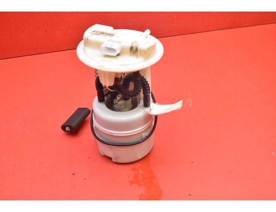 RENAULT Clio 5 generation (2019-2023) Топливный насос 8200263038 32956548