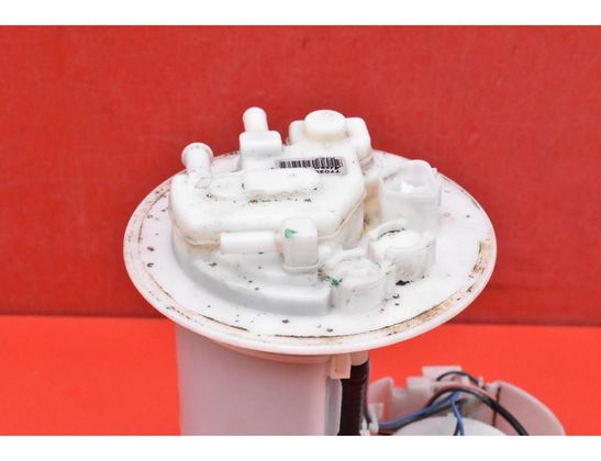 TOYOTA Corolla Verso 1 generation (2001-2009) Топливный насос 77020-0F040 32965298