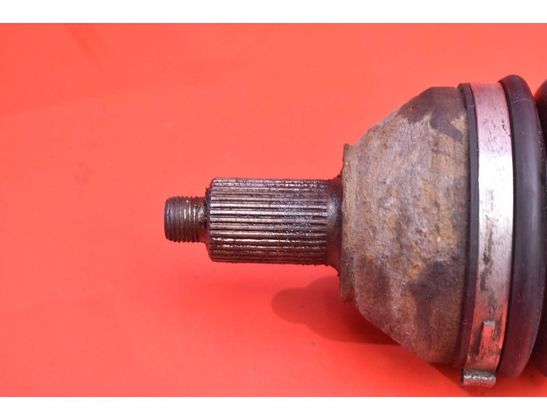 SKODA Fabia 2 generation  (2010-2014) Полуось задняя левая 33027819