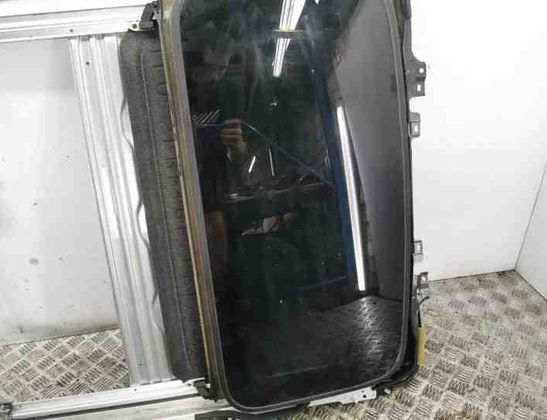 TESLA Model 3 1 generation (2017-2024) Sunroof 26493435