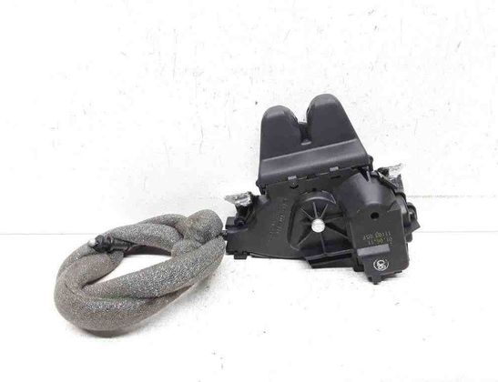 MERCEDES-BENZ C-Class W204/S204/C204 (2004-2015) Замок крышки багажника A2047500185 32664369