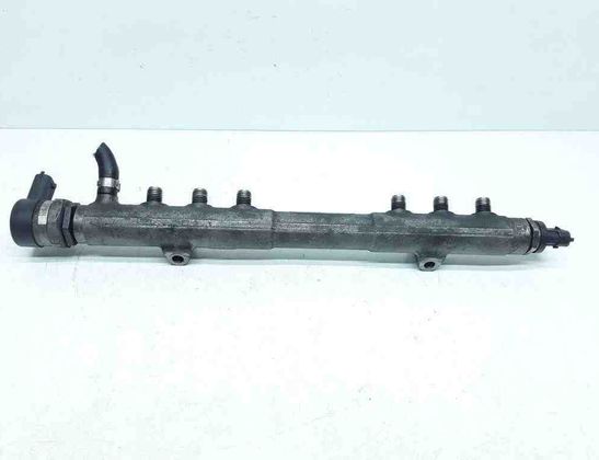 VOLVO XC90 1 generation (2002-2014) Fuel Rail 0281002712,0445215023,31259011,30777576 32665808