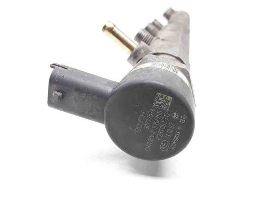 VOLVO V70 2 generation (2000-2008) Fuel Rail 0281002712,30777554,0445215023,30777576 32671947