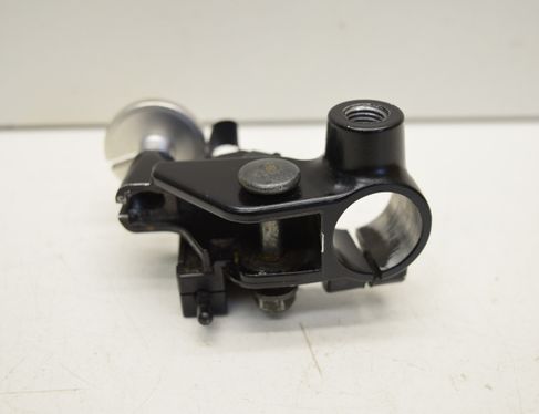 YAMAHA MT Front clutch handle lever bracket 32932826