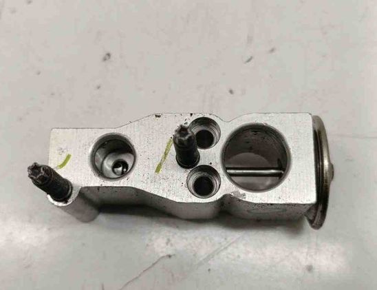 OPEL Corsa Клапан расширения кондиционера воздуха 09000003 30410959