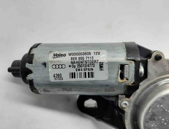 AUDI Q7 4L (2005-2015) Tailgate  Window Wiper Motor 8E9955711E 24666372