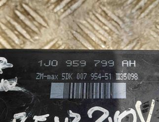 VOLKSWAGEN Passat B5 (1996-2005) Блок управления Комфорт 1J0959799AH,5DK00795451 29756426
