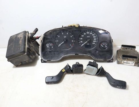 OPEL Astra G (1998-2009) Engine Control Unit ECU 32886943