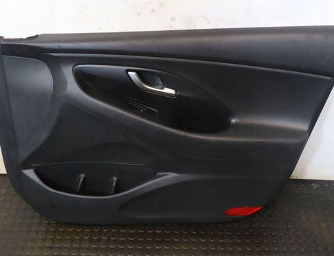 HYUNDAI i30 FD (1 generation) (2007-2012) Front Right Door Panel 32905336