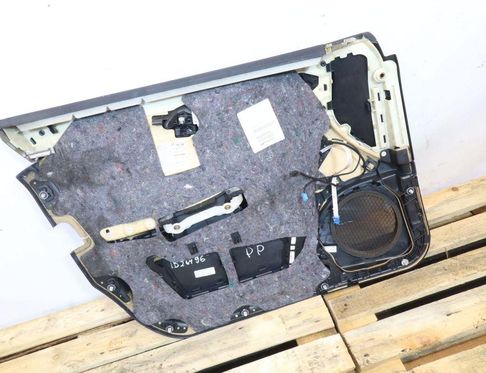 MERCEDES-BENZ CLS-Class C219 (2004-2010) Front Right Door Panel 32940804