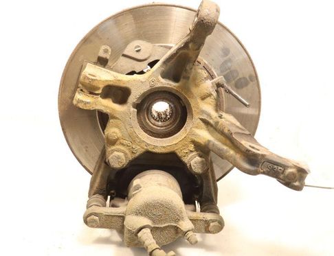 RENAULT Clio 3 generation (2005-2012) Front Right Wheel Hub 32941243