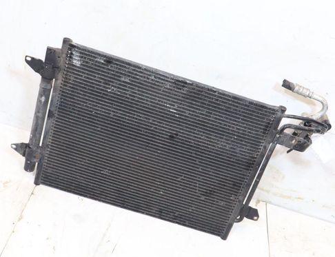 VOLKSWAGEN Touran 1 generation (2003-2015) A/C Radiator 32944367