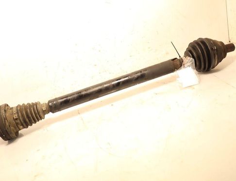 SKODA Superb 1 generation (2001-2008) Front Left Driveshaft 32946376