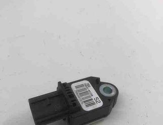 TOYOTA Avensis 3 generation (2009-2020) Боковой датчик удара правый 8K0959663 32441016